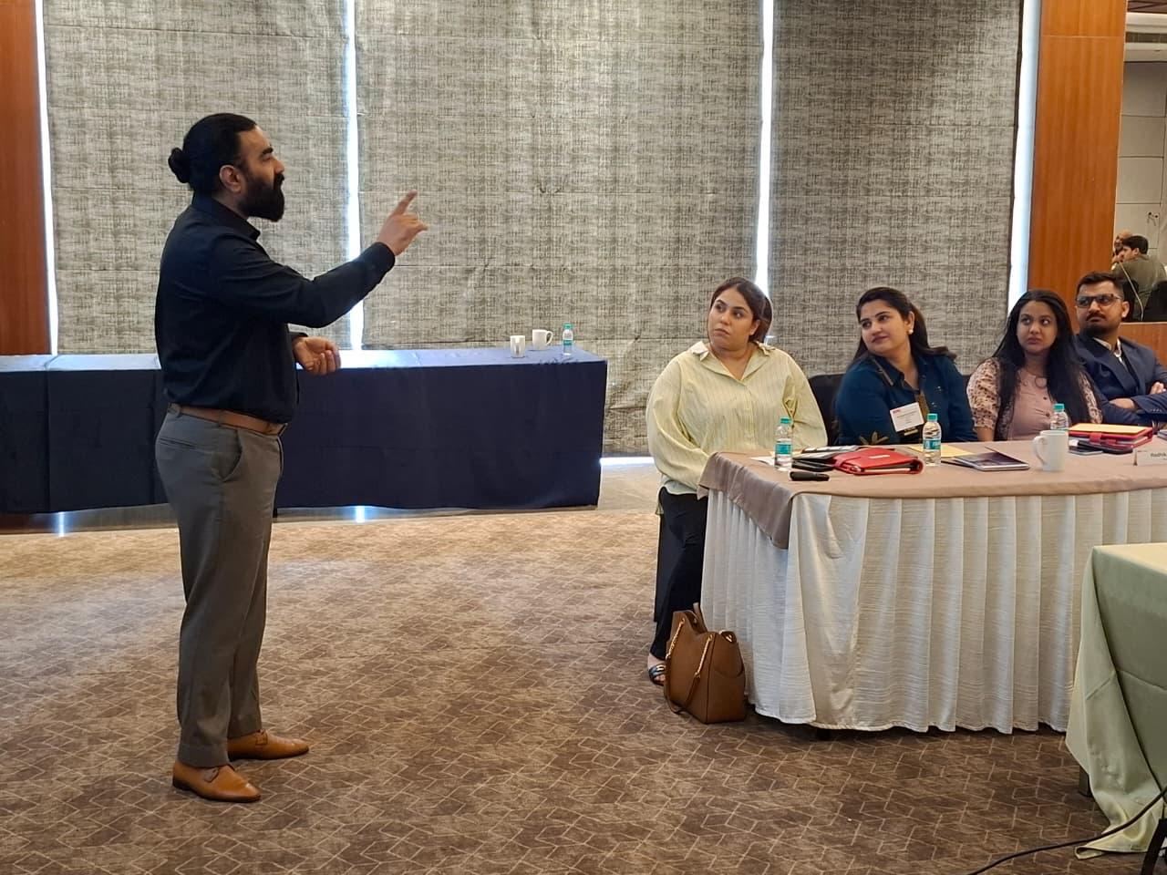 Mentor supporting growth journey